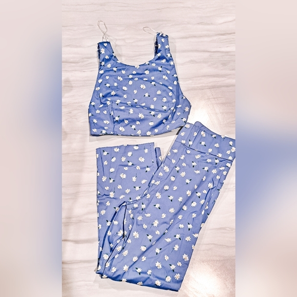 Zara Tops - Zara Two Piece Blue floral Set